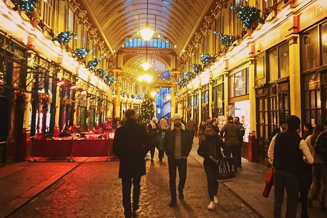 A Christmas Carol and Charles Dickens Old London Walking Tour - Inner Temple: where legal London meets Dickens’s imagination