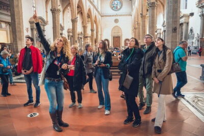Basilica of Santa Croce: Where Legends Rest in Florence - The 1-hour flow: what happens once you step inside