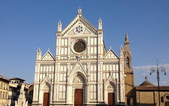 Basilica Santa Croce: Walking Among the Masters of Florence - Key highlights to look for on this Santa Croce tour