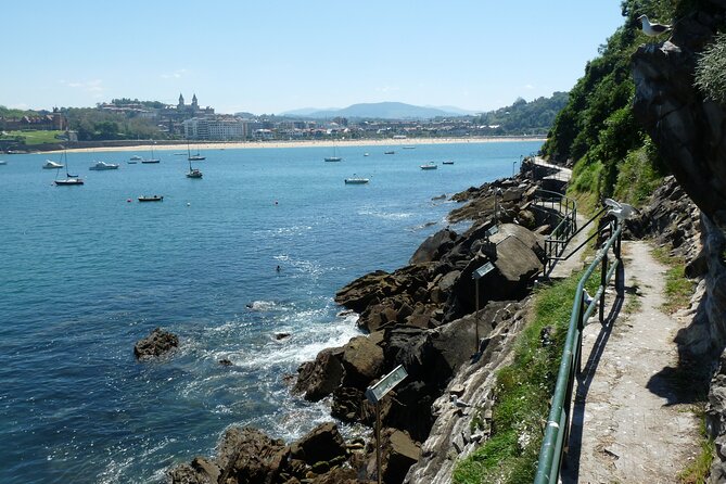 Boat by the Bay and Santa Clara Island in Donostia San Sebastian - Practical stuff that affects comfort: timing, swim gear, and the tide