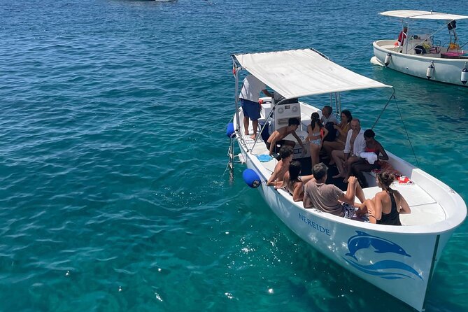 Boat Tour to Discover the Caves of Santa Maria di Leuca - Getting There and Parking Near Corso Venezia