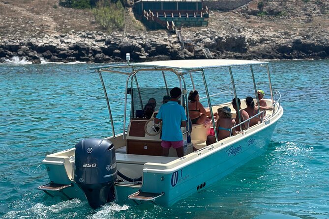 Boat trip and visit of the caves of Santa Maria di Leuca - Swimming stops: masks, jackets, and the best part of the day
