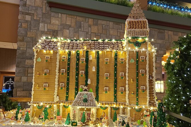 Branson VIP Christmas Light Tour - Big Cedar Lodge: The Mile-Long Light Show That Takes Time
