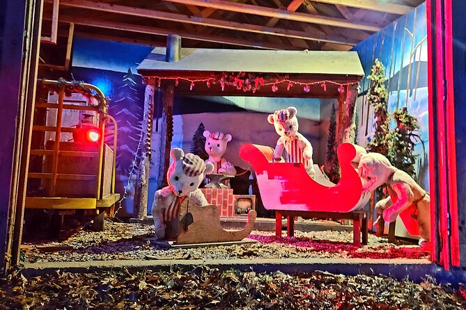 Branson VIP Christmas Light Tour - Branson Landing Nativity Scene: Getting the Best View Without Fighting for Parking