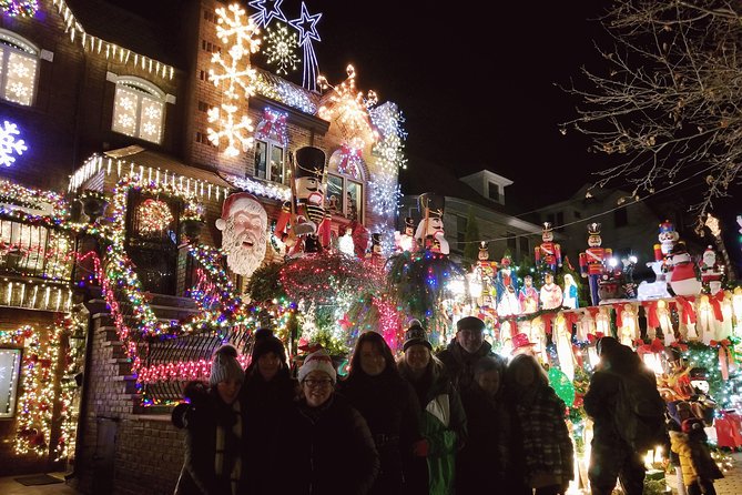 Brooklyn Dyker Heights Christmas Wonderland Bus Tour - Is this a good fit for families, couples, and first-timers?
