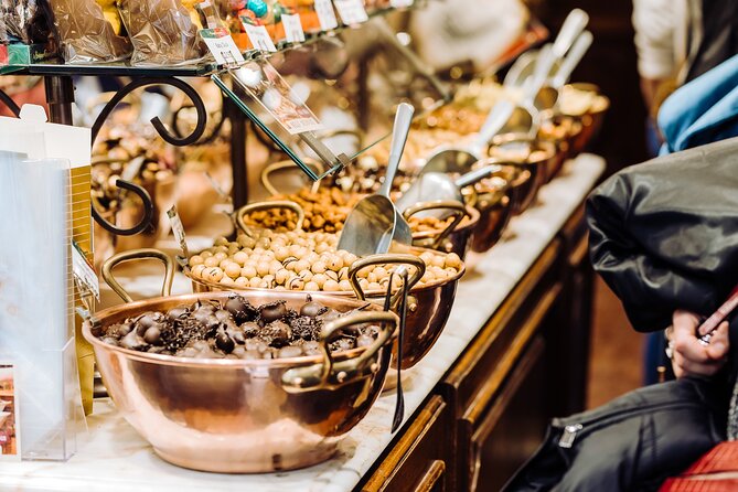 Brussels Private & Personalized Christmas Tour with a Local Guide - Key highlights worth your attention