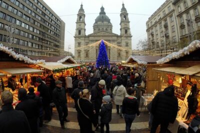 Budapest Christmas Walking Tour & Entry to St Stephen's Basilica - Andrássy Avenue to the Opera House: a grand start without the fuss