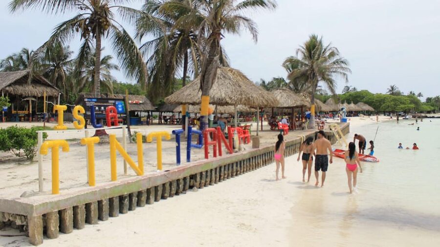 cartagena: Mucura and Santa Cruz Islands Tour spectacular - “You Know the Walls” and the bigger Cartagena picture