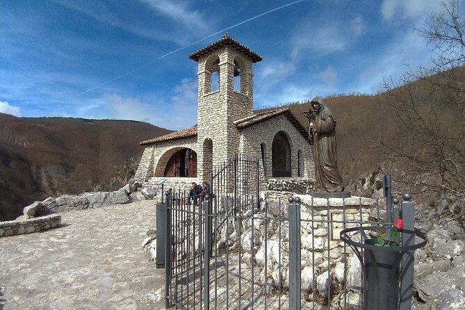 Cascia, Santa Rita and Roccaporena from Rome Private Day Tour - Driver-led self-tour: what it means in real life