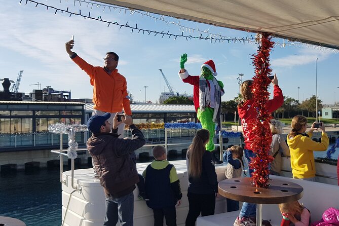 Christmas Boat Experience in Valencia - Where it starts in Valencia’s maritime port, and what to plan for