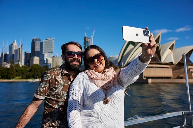 Christmas Day Dinner Cruise on Sydney Harbour - Mobile Ticket, No Pickup: Who This Cruise Fits Best