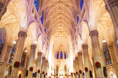 Christmas in New York: Private Holiday History Tour - Fifth Avenue Holiday Displays: Learning How the Window Shows Work