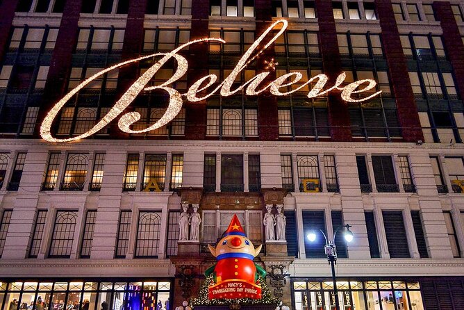 Christmas in New York: Private Holiday History Tour - Macy’s Herald Square: The World’s Largest Department Store as a Holiday Engine