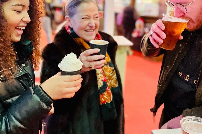 Christmas Lights and Markets Guided Walking Tour with Mulled Wine - The complimentary mulled wine stop: when you should plan for it
