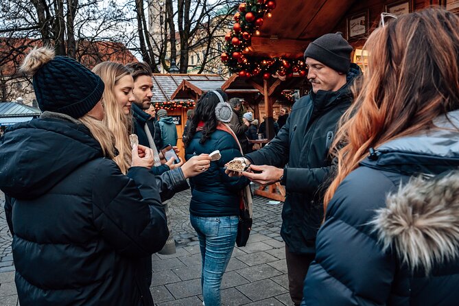 Christmas Markets Food Tour in Munich - Odeonsplatz Medieval Market Finale: Performers, Costumes, and Handmade Finds
