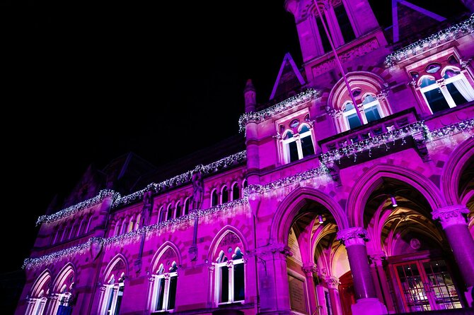 Christmas Mulled Wine Walk of Winchester - The High Street Christmas Lights Stop: Where the Evening Turns Magical