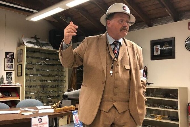 Christmas on the Homefront: A 1-Hour World War II Character Tour - Governor’s Palace: holiday pressure, wartime realities, and lights out