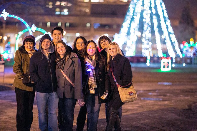 Christmas Past, Present and Future Light Tour in Milwaukee - How This Milwaukee Christmas Light Tour Fits Into One Short Night