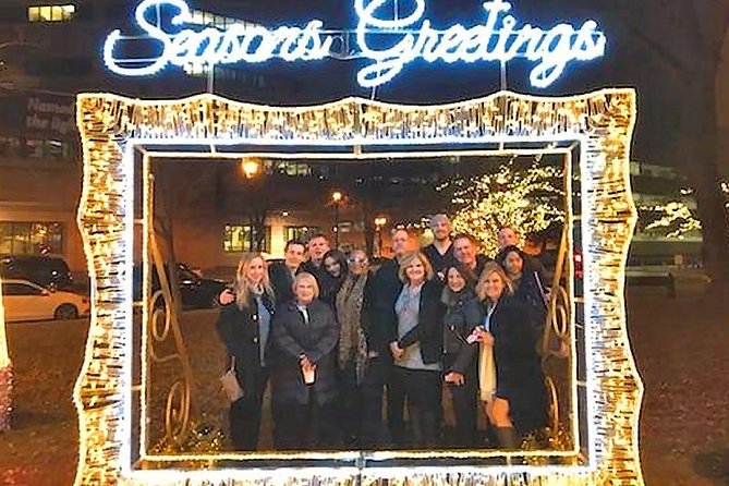 Christmas Past, Present and Future Light Tour in Milwaukee - The Included Light-Up Glass and 3D Glasses: More Than a Gimmick