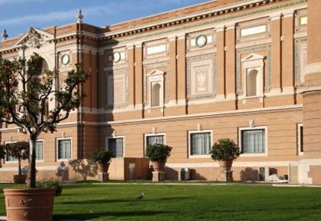 Christmas Time in Milan Walking Tour - Key highlights at a glance