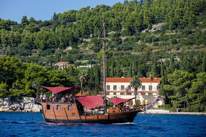 Columbo's Pirate Ship "Santa Maria" - Split Panoramic & Sunset Tour - When to Go: Sunset vs Other Departure Times