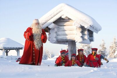 Daytour to Santa Claus Village, Reindeer and Husky Safaris, Photo, and Lunch - Getting picked up and staying oriented in Rovaniemi