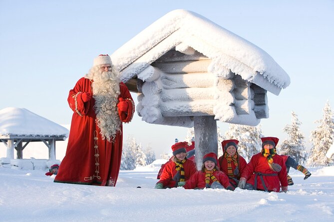 Daytour to Santa Claus Village, Reindeer and Husky Safaris, Photo, and Lunch - Getting picked up and staying oriented in Rovaniemi