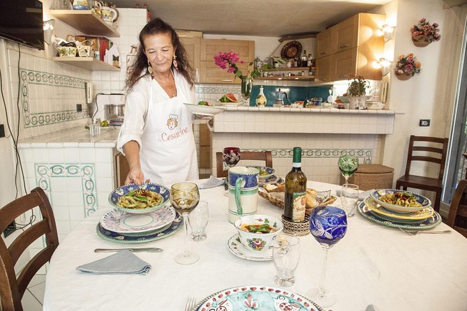 Dining Experience at a local's Home in Santa Margherita Ligure with Show Cooking - What you’ll eat in practice: fresh pasta and a classic 3-part structure