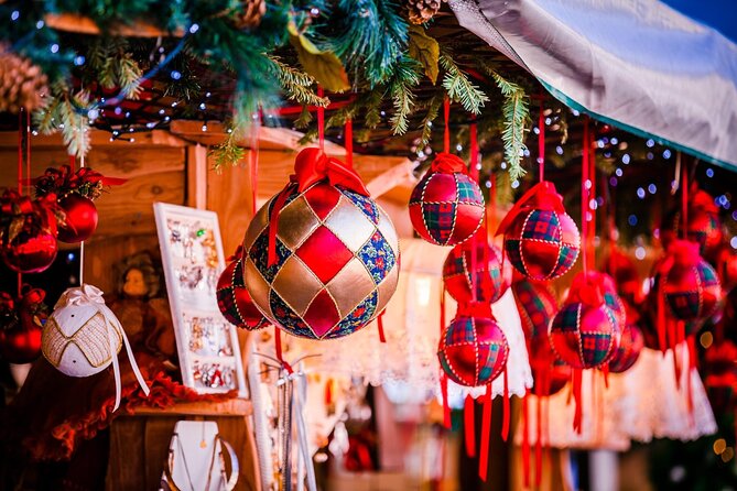 Discover Nuremberg’s Christmas Market Magic with a Local - Crowds and Saturday Night Reality Check