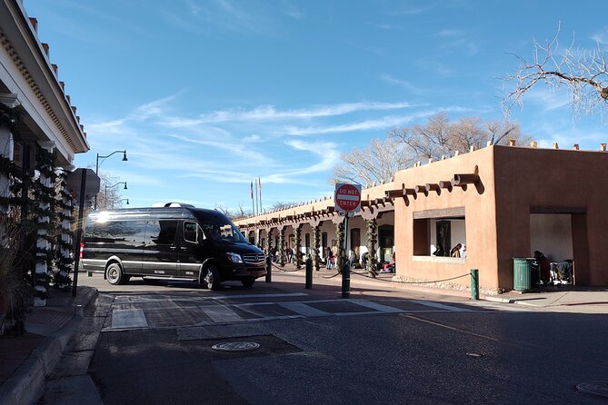Discover Santa Fe: Driving Journey- History, Culture, and Comfort - The Plaza Stop: How Santa Fe’s Center Was Set Up
