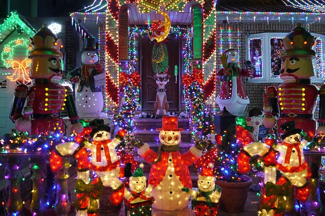 Dyker Heights Brooklyn Christmas Lights Tour - Price and value: what $60 buys you