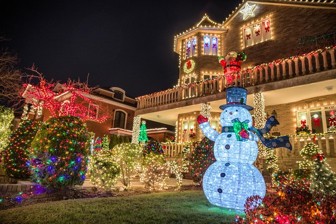 Dyker Heights Christmas Lights Express Bus from Times Square - Group Size, Timing, and the Things That Can Go Sideways
