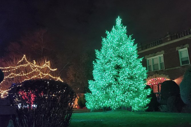 Dyker Heights Christmas Lights Guided Tour - Bryant Park Winter Village Finish: Turn Your Tour Into a Full Holiday Night