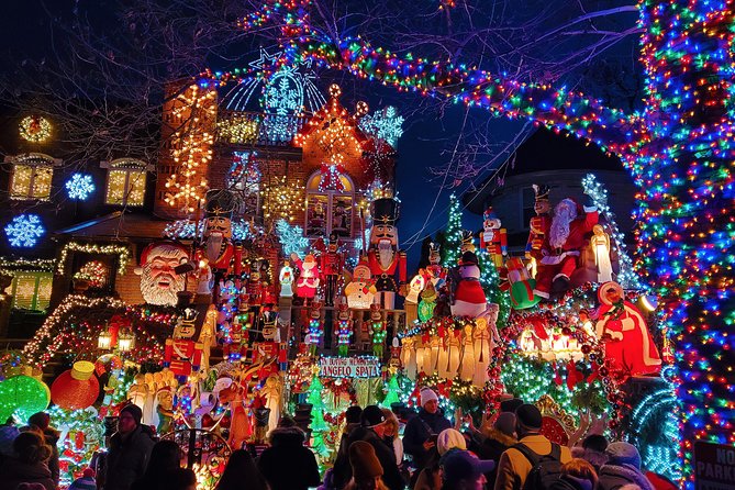 Dyker Heights Christmas Lights Guided Tour - Dyker Heights Stop: Two Best Streets, One Hour to Photograph