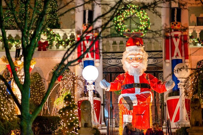 Dyker Heights Christmas Lights Tour - Key reasons this tour works so well