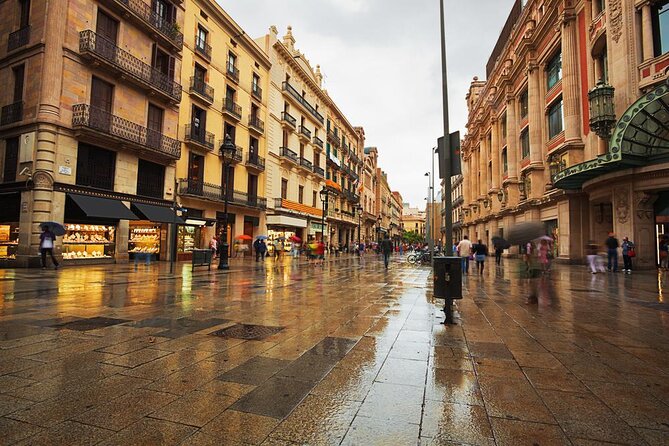 El Born: Santa Maria del Mar Tour with Exclusive Rooftop Views - Key highlights that make this tour worth it