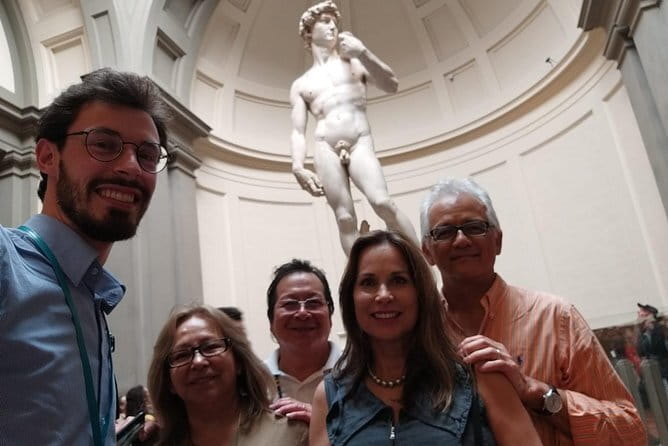 Entrance and Guided Tour of Santa Croce Basilica - Earphones and How They Affect Your Listening