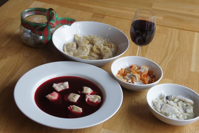 Flavours of Polish Christmas: 4 course dinner + cooking class - Key things I’d circle before you book