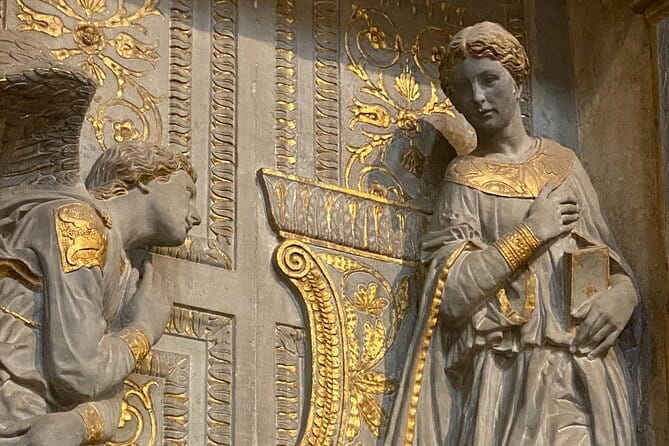 Florence SANTA CROCE Basilica Private Tour - Why Santa Croce Feels Different From Other Florence Churches
