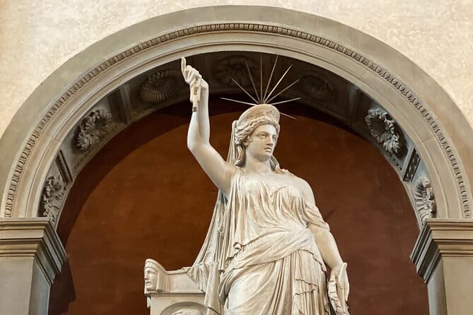 Florence SANTA CROCE Basilica Private Tour - Giotto Frescoes, Donatello, and Brunelleschi: Art Explained in the Right Order