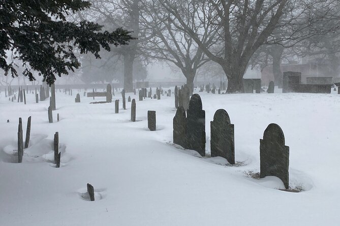 Ghosts of Christmas Past a Haunted Holiday Stroll in Salem - Comfort Tips for a Cold Night Walk in Salem