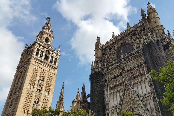 Guided Tour of Santa Cruz Jewish Quarter, Alcázar, and Cathedral - Alcázar: Europe’s oldest working palace and what you should pay attention to