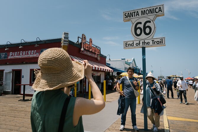 Half Day Best of Los Angeles Tour from Santa Monica - Griffith Observatory: the 30-minute view stop that closes strong