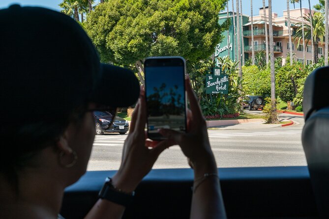 Hollywood, Beverly Hills, & Celebrity Home Tour from Santa Monica - Guides make this tour: humor, facts, and a safe pace