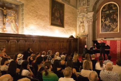 Italian Opera Concert Ticket in Florence’s Santa Monaca Church - Entering Santa Monaca: the venue that shapes your listening