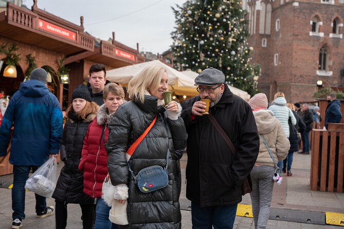 Krakow Christmas Market Immersive Tour - Rynek Główny Central Square: the original Christmas market feeling