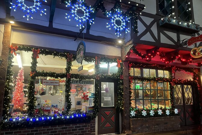 Leavenworth Christmas Lights Tour from Seattle - Cascade Foothills and River Confluences: Why These Quick Stops Matter