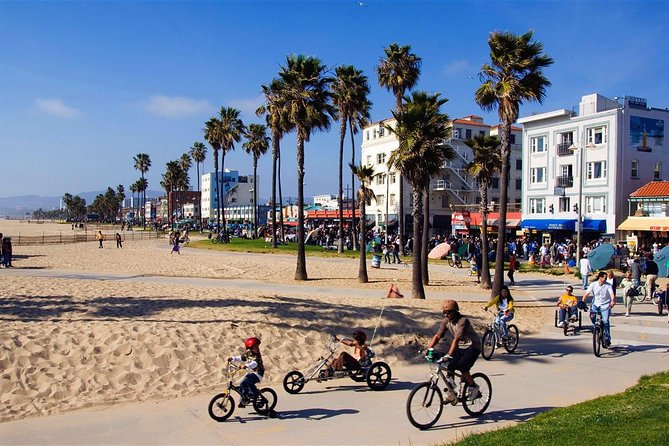 Limo Tour: Hollywood, Beverly Hills, Santa Monica, Venice, Malibu - Who This L.A. Limo Tour Fits Best