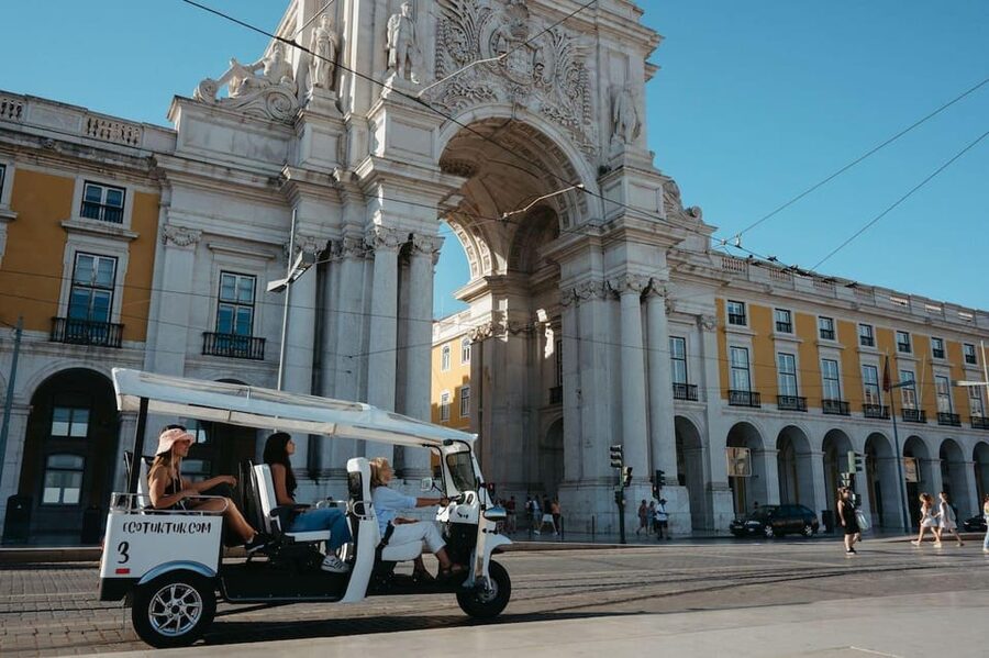 Lisbon: Private Christmas Lights Tour by Eco Tuk Tuk - Private Vehicle Value: Why $40 Can Make Sense