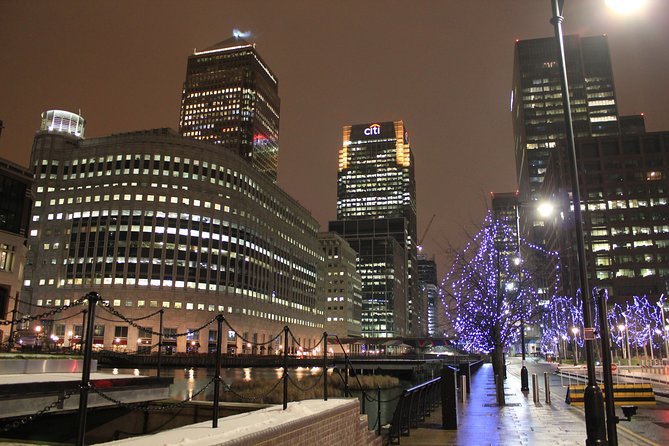 London Christmas Eve Illuminations Guided Tour by Night - London Eye: Millennium Wheel Views Without the Long Lines